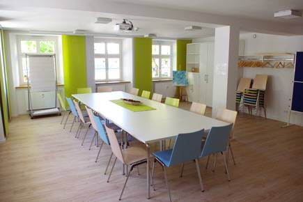 Quelle: Diakonisches Werk Emmendingen, Diakonisches Werk Emmendingen, Diakonisches Werk Emmendingen Bild zeigt den Veranstaltungsraum des Diakonischen Werkes Emmendingen